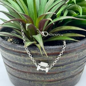 Fun, new handmade bracelet for the 4x4 Off-Road Wrangler Lover!